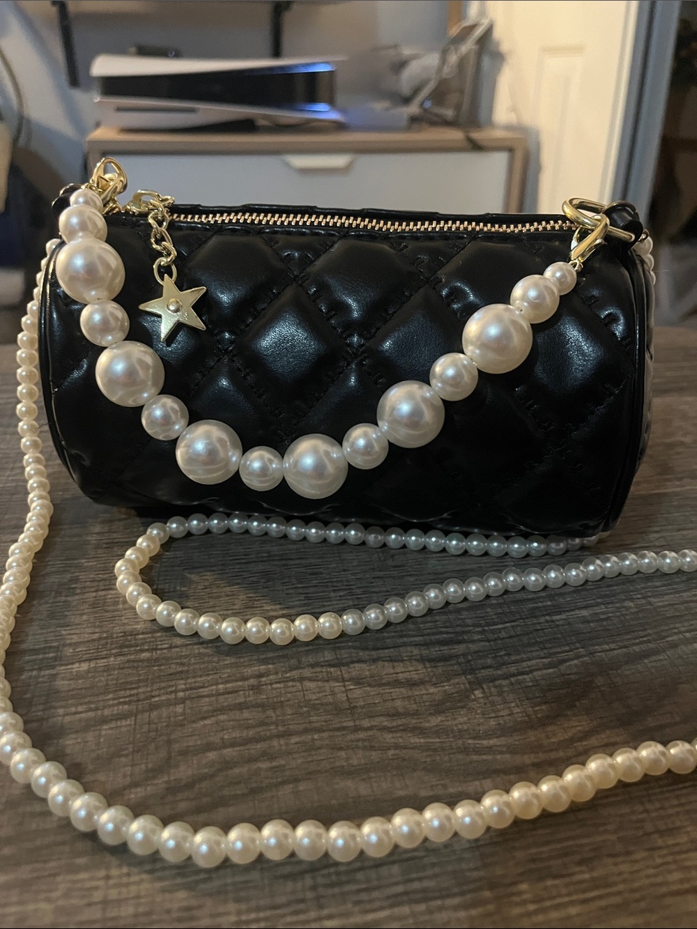 Black Quilted Round Fashion Bag